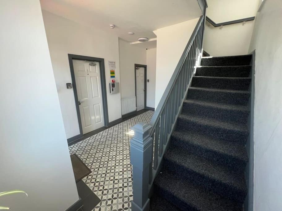 Newly Refurbished Studio, Great Location 8 Studios Nottingham Zewnętrze zdjęcie