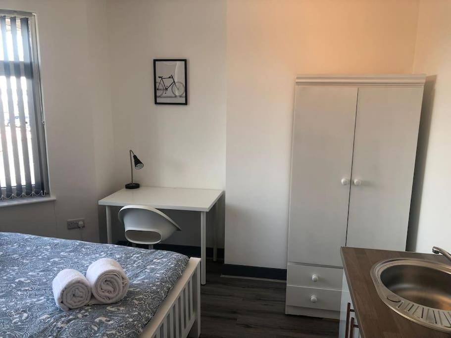 Newly Refurbished Studio, Great Location 8 Studios Nottingham Zewnętrze zdjęcie