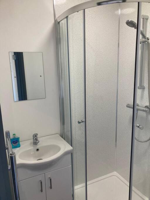 Newly Refurbished Studio, Great Location 8 Studios Nottingham Zewnętrze zdjęcie