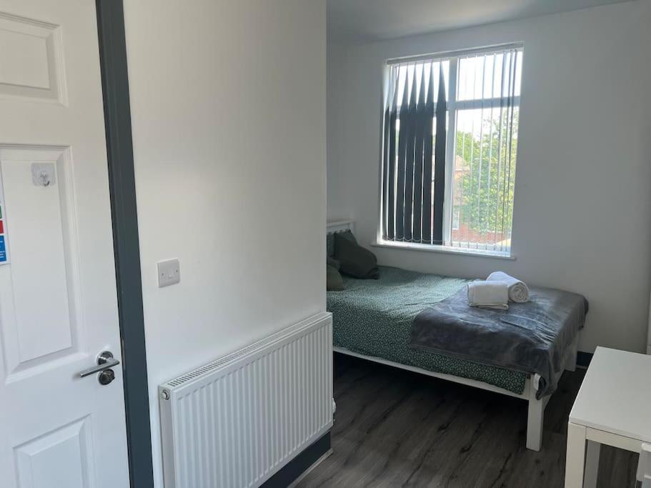Newly Refurbished Studio, Great Location 8 Studios Nottingham Zewnętrze zdjęcie