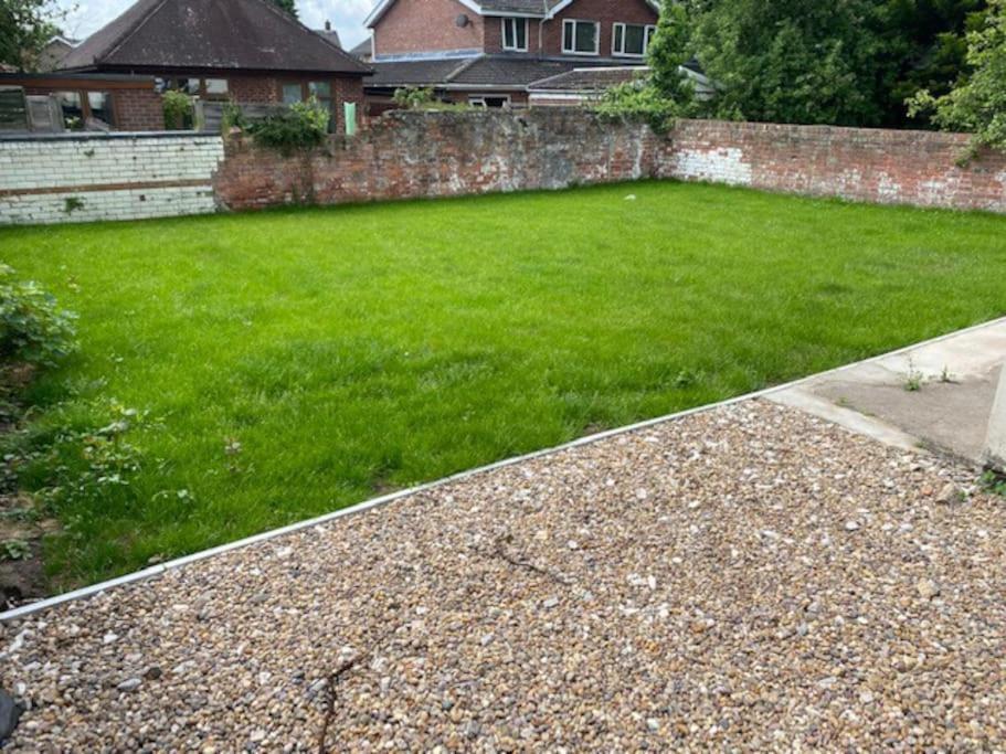 Newly Refurbished Studio, Great Location 8 Studios Nottingham Zewnętrze zdjęcie