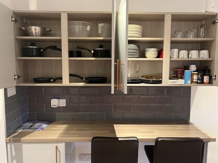 Newly Refurbished Studio, Great Location 8 Studios Nottingham Zewnętrze zdjęcie