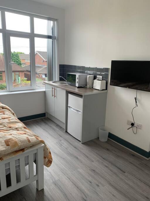 Newly Refurbished Studio, Great Location 8 Studios Nottingham Zewnętrze zdjęcie